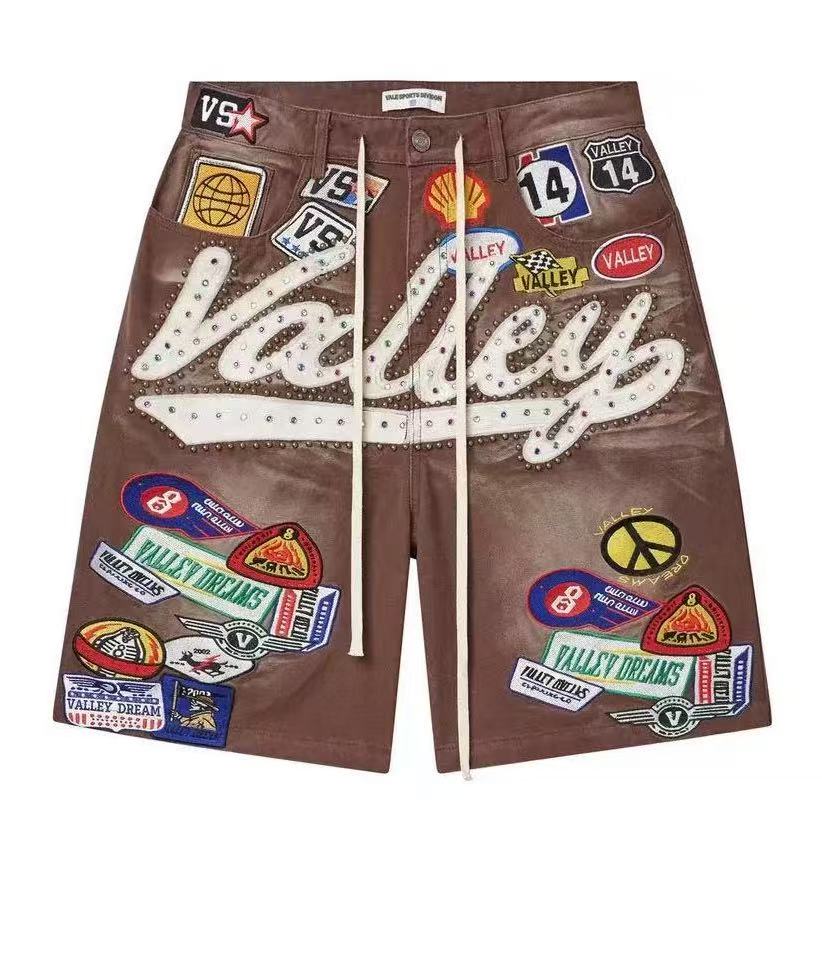 Vale Forever Skittles Patch 1980s Jean Shorts – Black